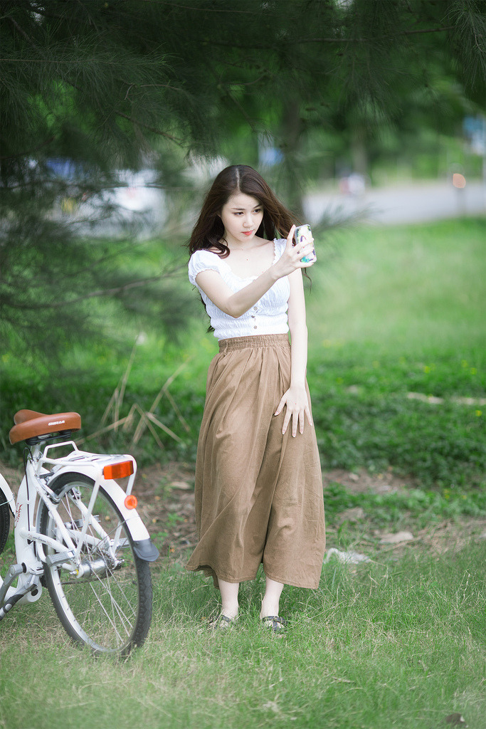 山村小站之玉初试风雨情